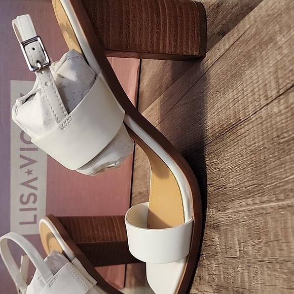 Lisa Vicky Oasis Slingback Sandal Ankle Strap White 8 1/2 Heels $99 - Picture 2 of 5